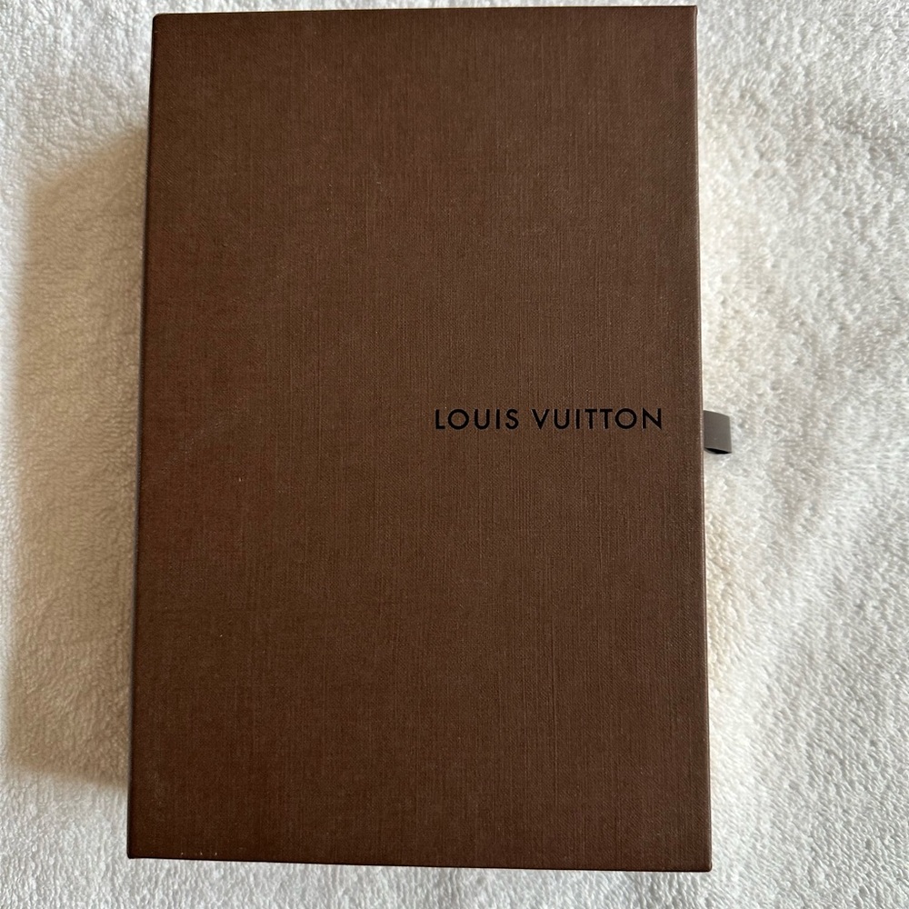 Louis Vuitton Brown and Cream Gift Box